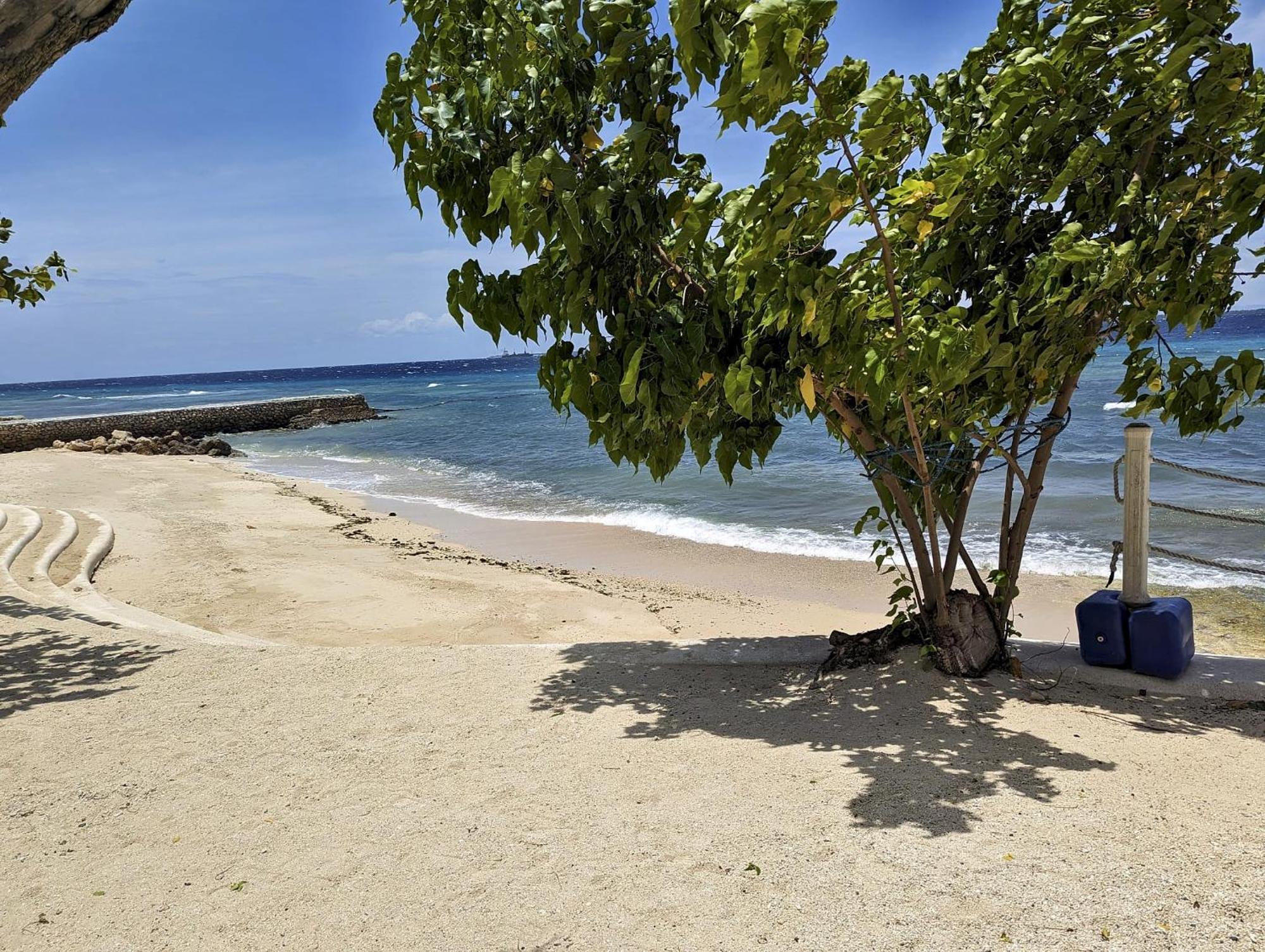 Dominiks Stylish Resort Gem Ocean View Pool Queen Bed At Tambuli 8 Floor Fast Wifi Lapu-Lapu City Esterno foto